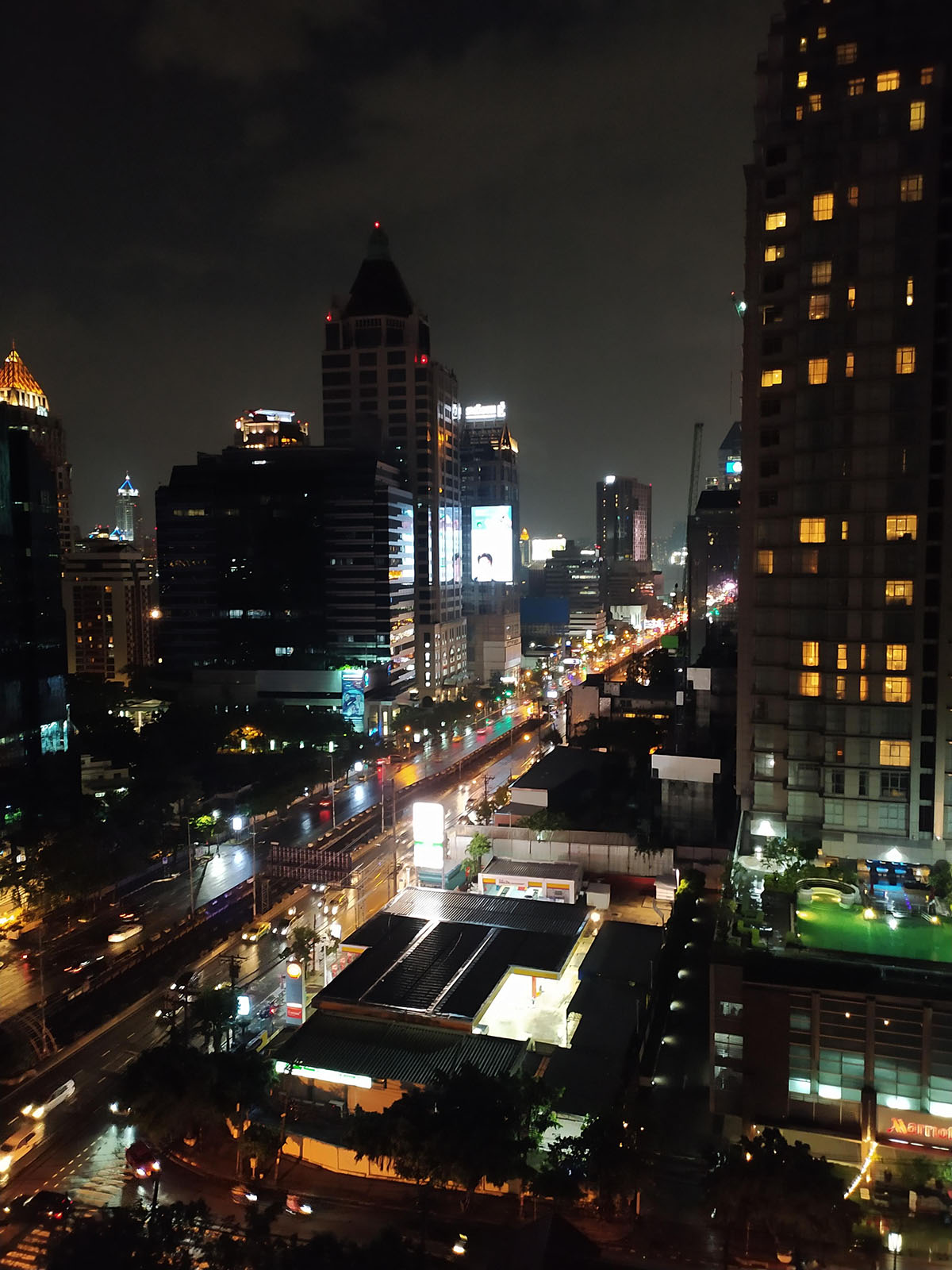 hotel urbana bangkok