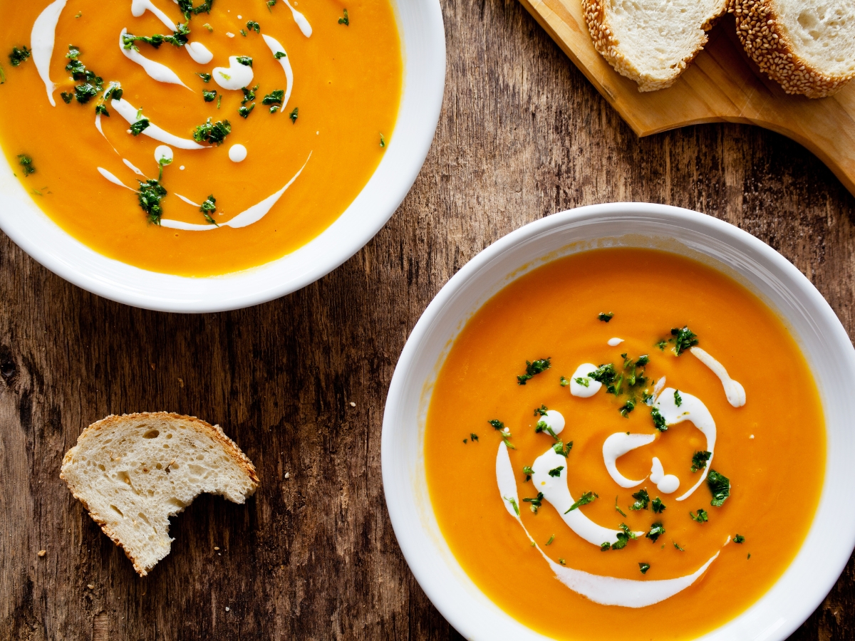 10 idées de recettes de soupe originales pour cet hiver | Alimentation ...